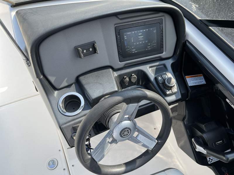 Boat Image 15