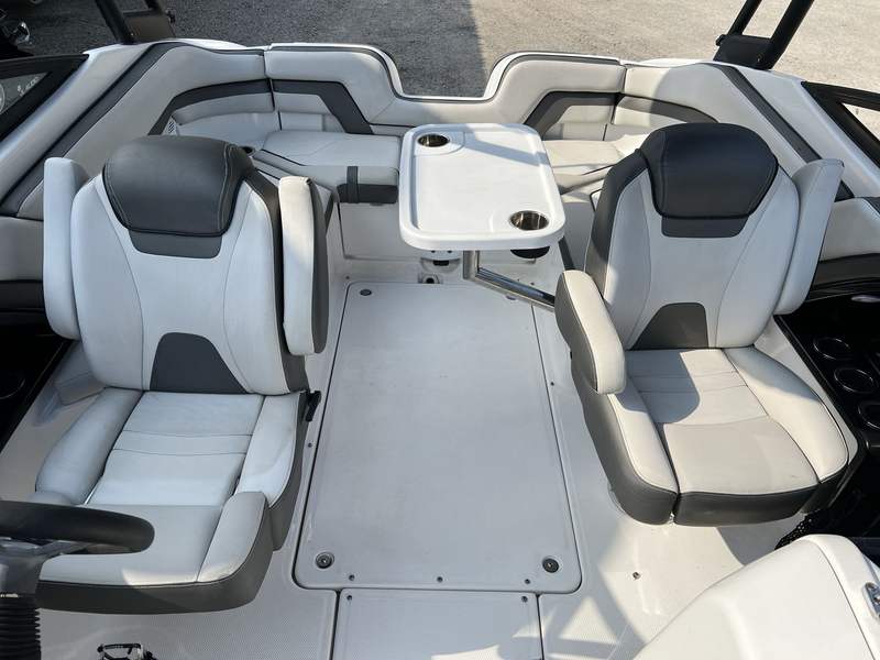 Boat Image 18
