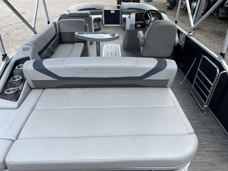 Boat Image 9