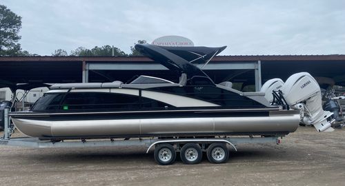 2024 Bennington 27 QSBWAT2