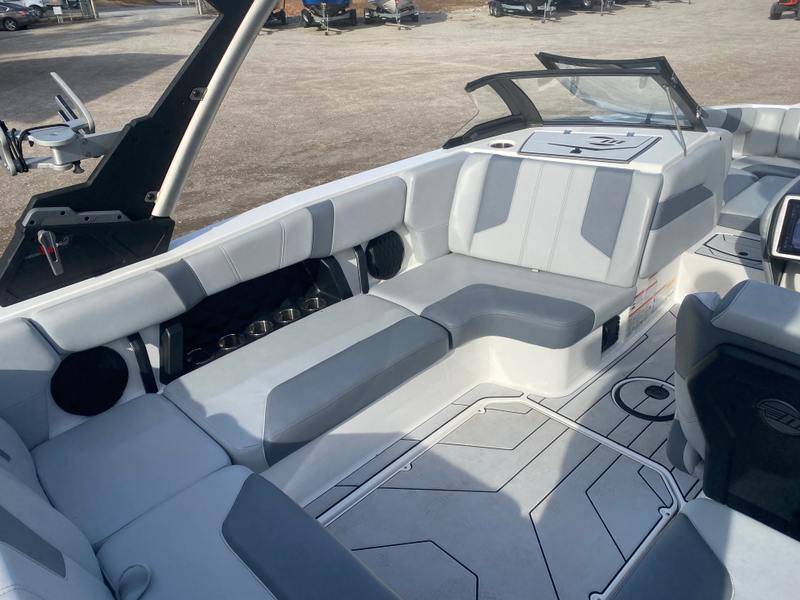 Boat Image 8