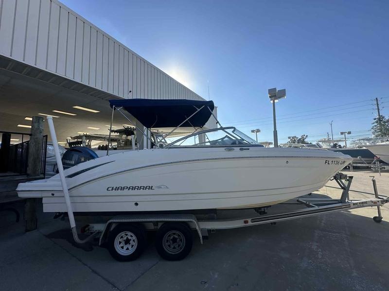 2016 Chaparral 230 Sunesta