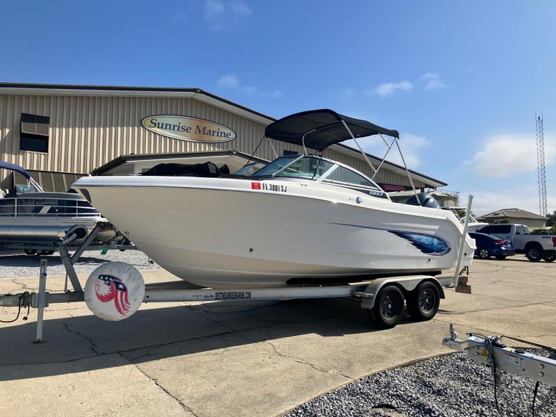 2014 Robalo 227 DC