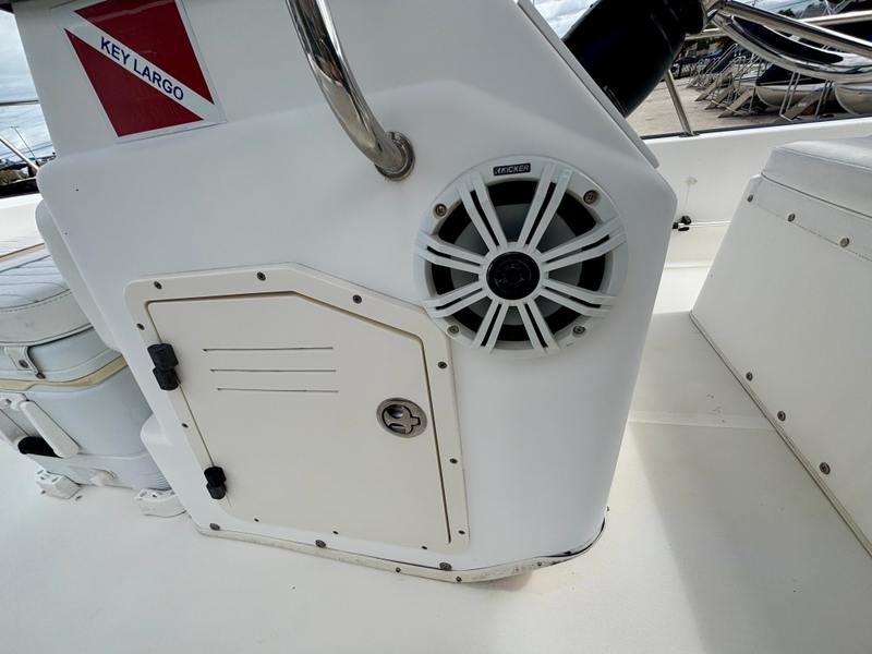 Boat Image 8