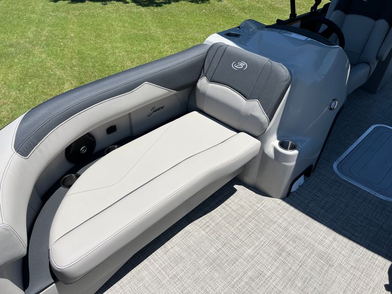 Boat Image 12