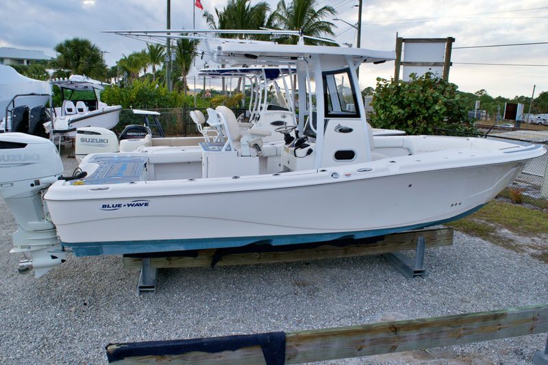 2024 Blue Wave 2600 Makaira