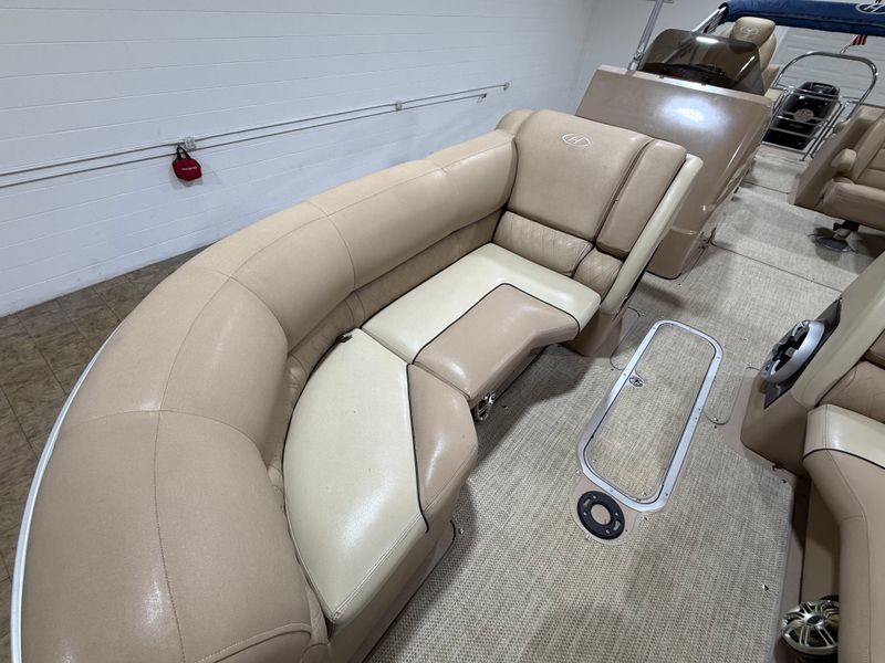 Boat Image 11