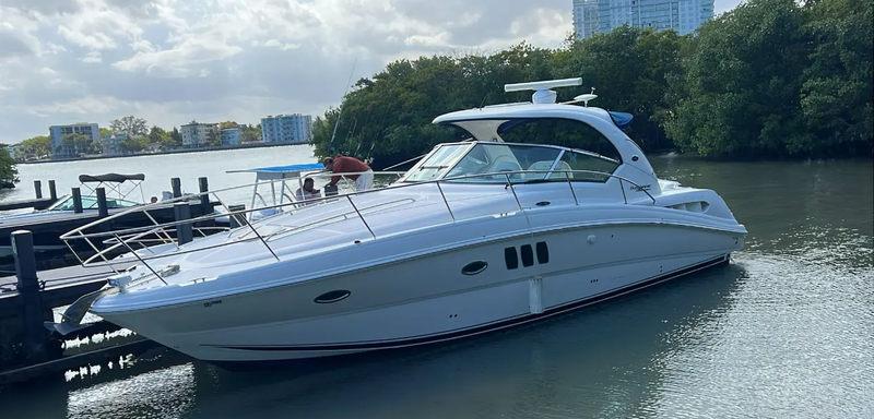 2010 Sea Ray Sundancer 390