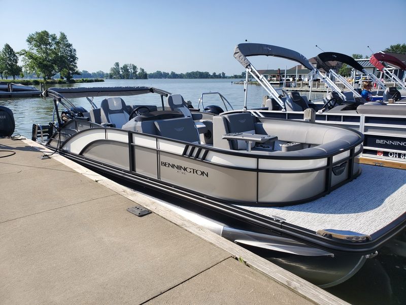 2026 Bennington 23 LTSB V
