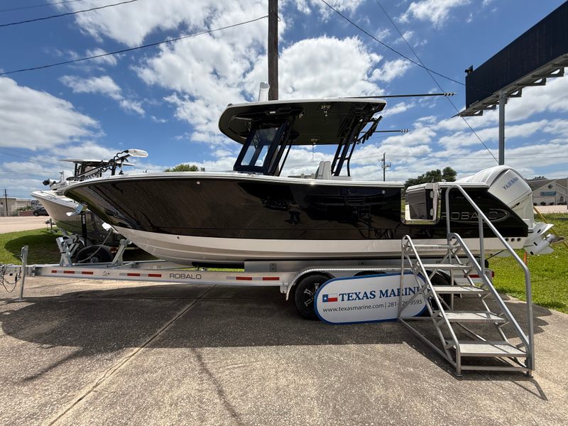 2025 Robalo 270 CC
