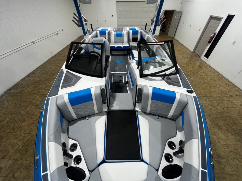 Boat Image 37