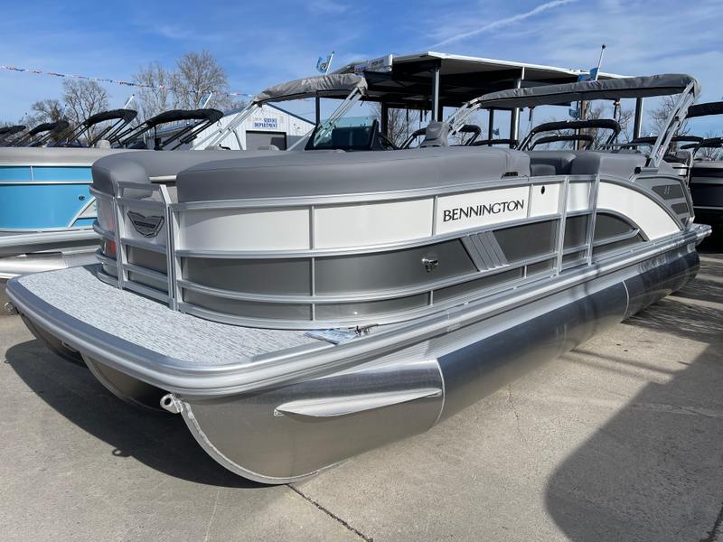 2025 Bennington 22 MSB SPS
