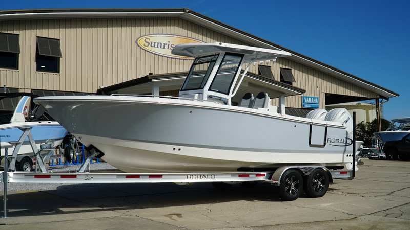 2025 Robalo 250 CC