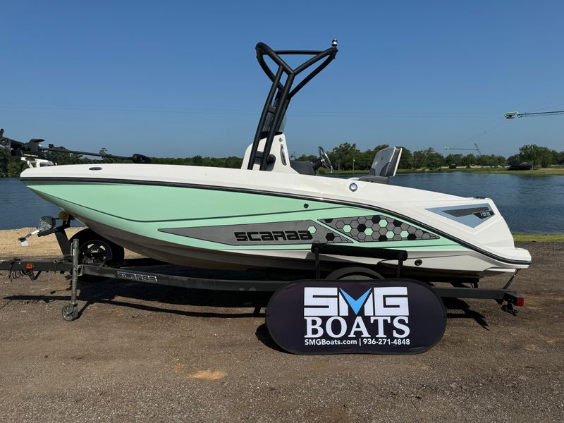 2017 Scarab 195 SE
